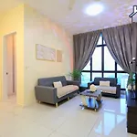 Setia Sky88 3-Bedroom Unit By Gdragon Homestay